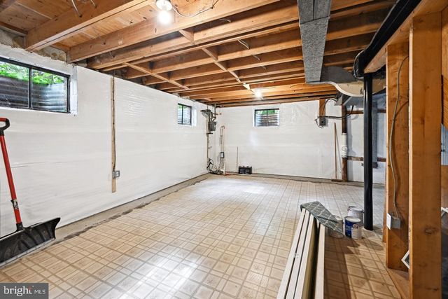 204 MOWBRAY RD, Silver Spring, MD 20904