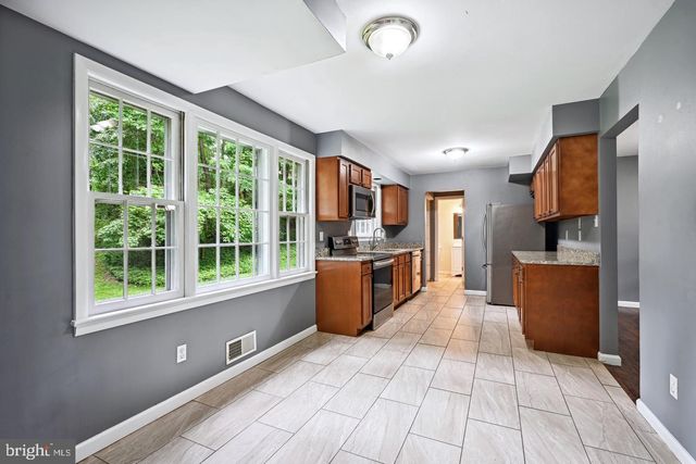 204 MOWBRAY RD, Silver Spring, MD 20904