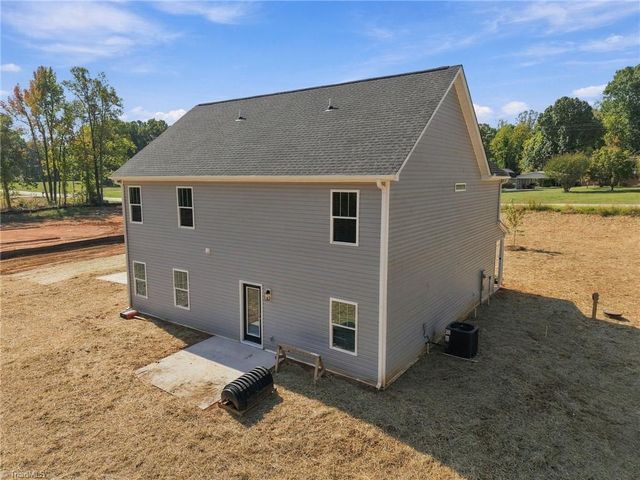5932 N Church Street, Greensboro, NC 27455