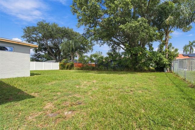 2347 BARKWOOD PASS, Clearwater, FL 33763