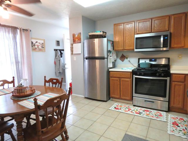1005 Kensington Drive, Lafayette, IN 47905