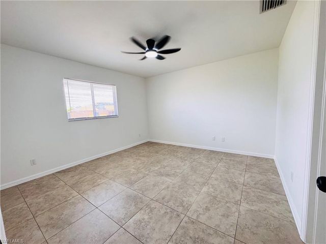 718 Rue Labeau CIR, Fort Myers, FL 33913