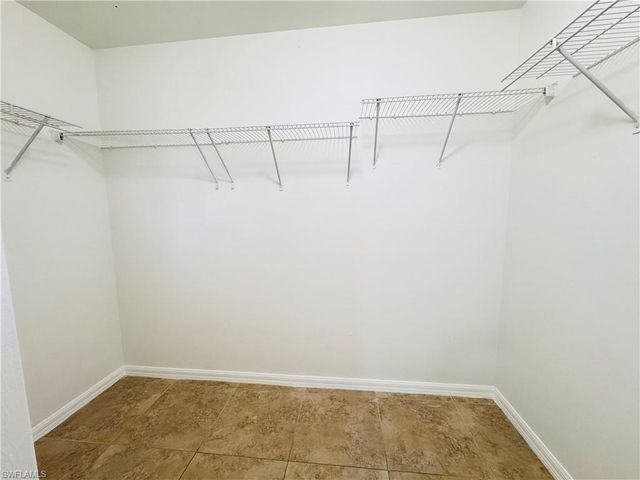 718 Rue Labeau CIR, Fort Myers, FL 33913