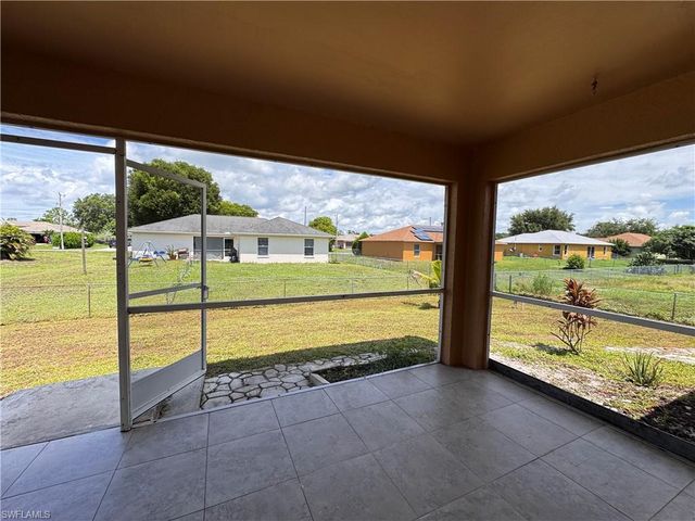 718 Rue Labeau CIR, Fort Myers, FL 33913