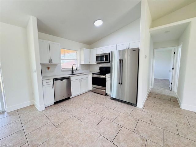 718 Rue Labeau CIR, Fort Myers, FL 33913