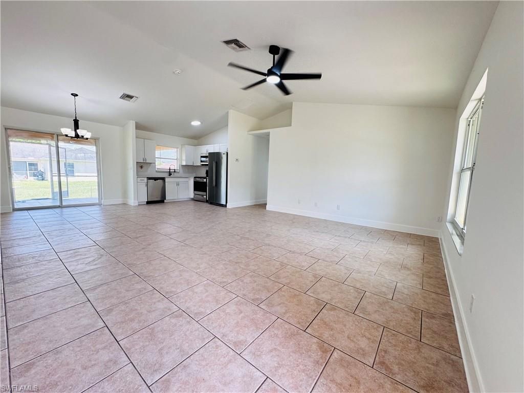 718 Rue Labeau CIR, FORT MYERS, FL 33913 — photo 5