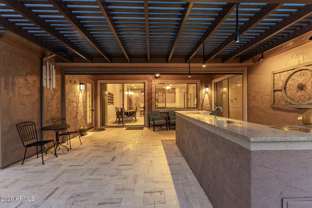 5722 S MESQUITE GROVE Way, Chandler, AZ 85249