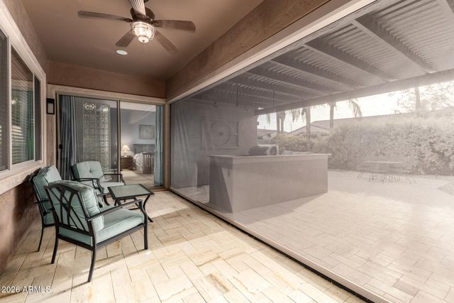 5722 S MESQUITE GROVE Way, Chandler, AZ 85249