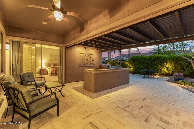 5722 S MESQUITE GROVE Way, Chandler, AZ 85249