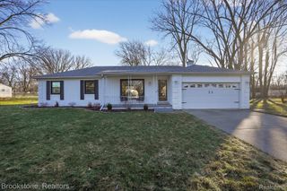 6227 McKenzie Drive, Mundy Township, MI 48507
