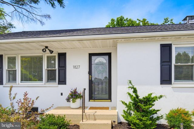 1827 WOODLAND AVE, Lancaster, PA 17602