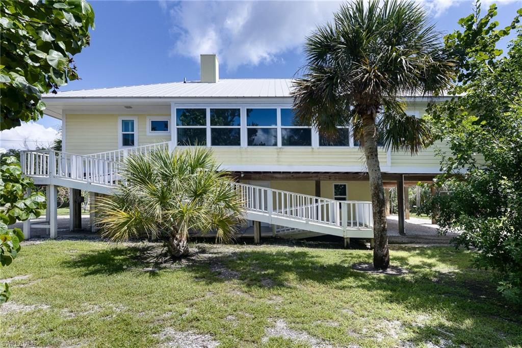 645 Oliva ST, SANIBEL, FL 33957 — photo 2