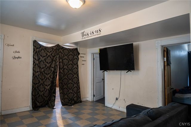 1500 Conkling Avenue, Utica, NY 13501