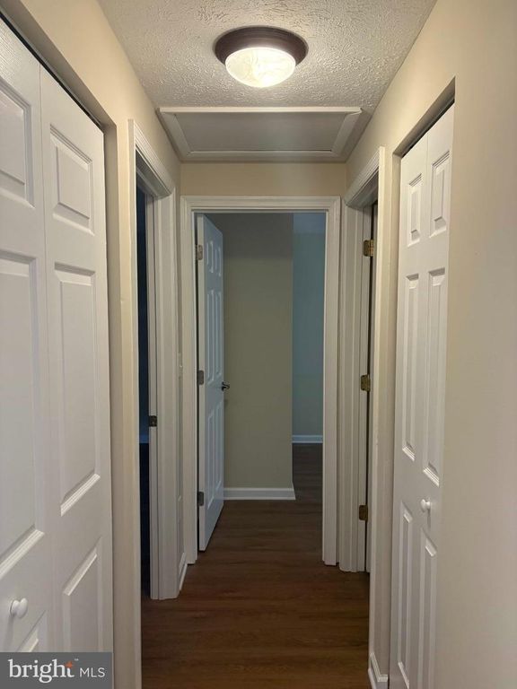 Image 10 of property listing at 1450 GESNA DR, Hanover, MD 21076