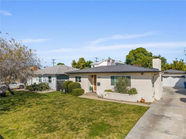 14729 Bassett, Van Nuys, CA 91405