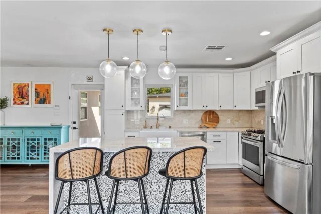 14729 Bassett, Van Nuys, CA 91405