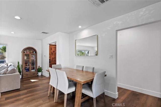 14729 Bassett, Van Nuys, CA 91405