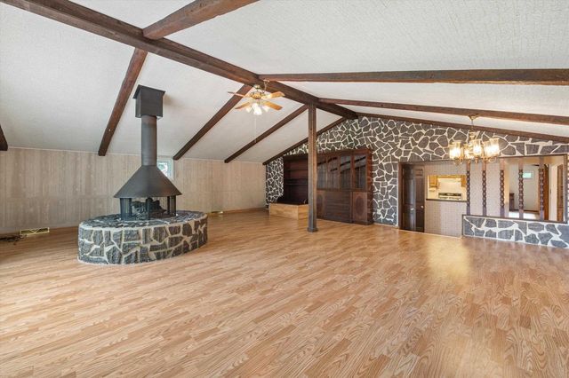 2305 Patricia Lane, Waukesha, WI 53188