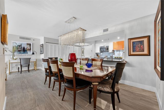 5757 Collins Avenue 1104, Miami Beach, FL 33140