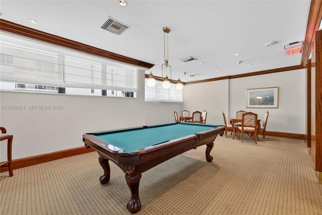 5757 Collins Avenue 1104, Miami Beach, FL 33140