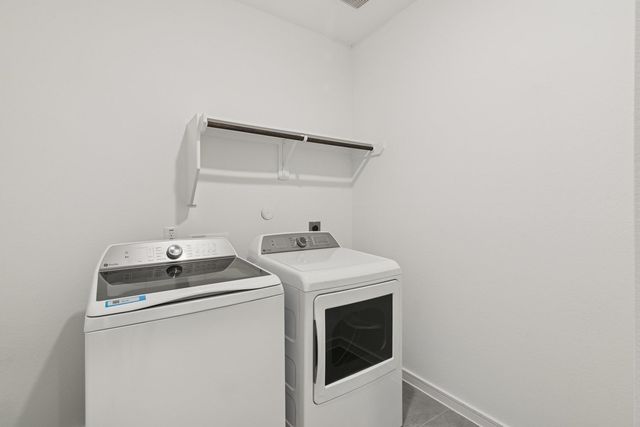 2707 Clapbread Lane, Rosenberg, TX 77471