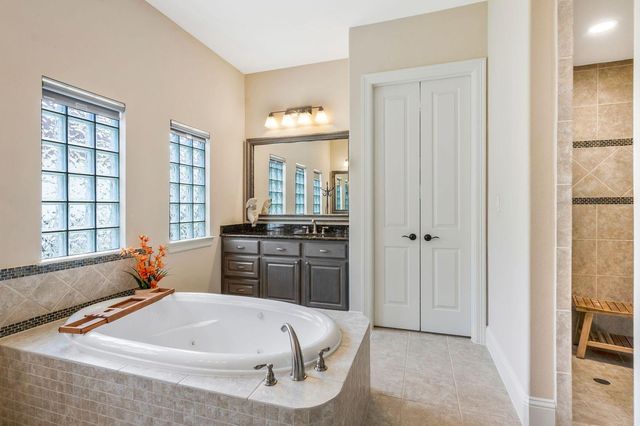 3850 Sundance Hill Lane, Sugar Land, TX 77479