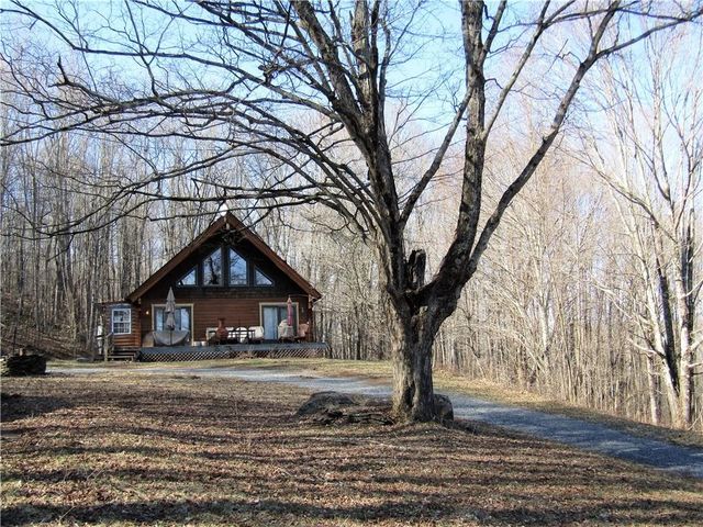 3 Maegers Road, Middletown, NY 12438