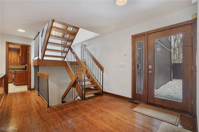 285 North Road NE, Howland, OH 44484