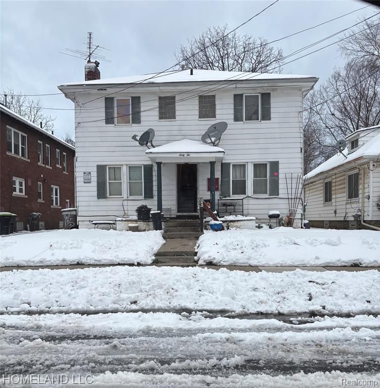 62 Newberry Street, Pontiac, MI 48341