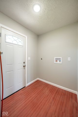 2036 Van Bibber Lake Estate, Greencastle, IN 46135