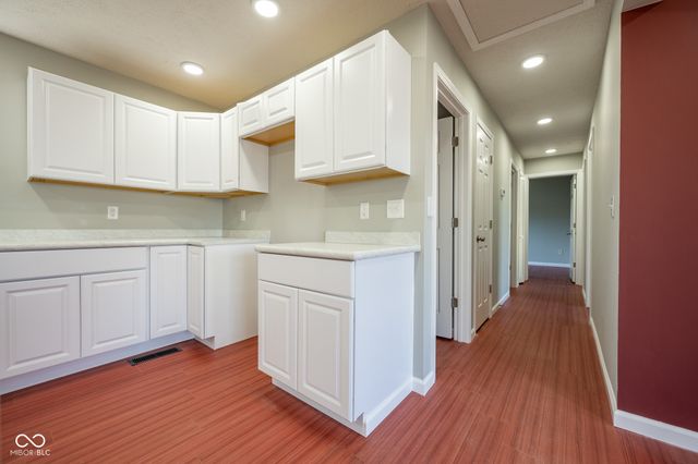 2036 Van Bibber Lake Estate, Greencastle, IN 46135