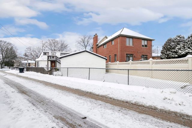 3821 N Ottawa Avenue, Chicago, IL 60634