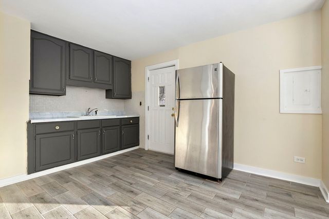 3821 N Ottawa Avenue, Chicago, IL 60634