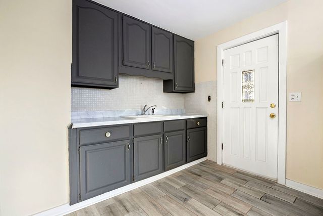 3821 N Ottawa Avenue, Chicago, IL 60634