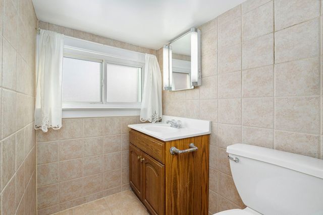 3821 N Ottawa Avenue, Chicago, IL 60634