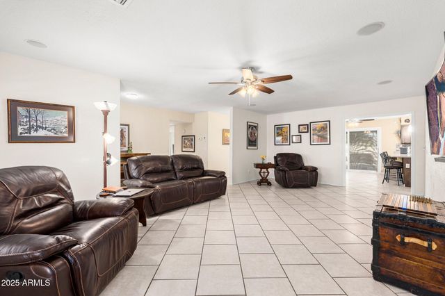 11138 W HATCHER Road, Sun City, AZ 85351