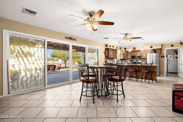 11138 W HATCHER Road, Sun City, AZ 85351