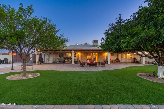 11138 W HATCHER Road, Sun City, AZ 85351