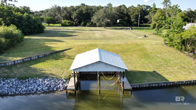 30710 Carrel Lane, Elberta, AL 36530