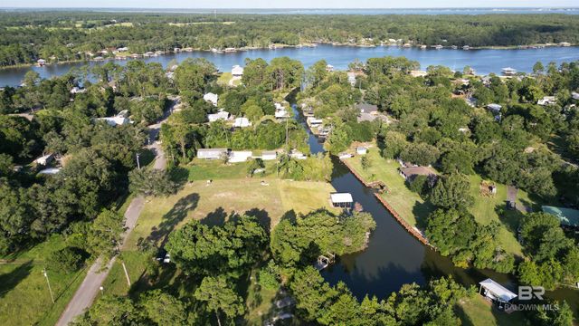 30710 Carrel Lane, Elberta, AL 36530
