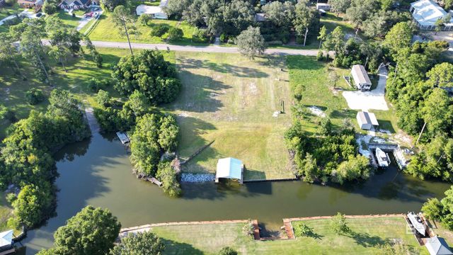 30710 Carrel Lane, Elberta, AL 36530