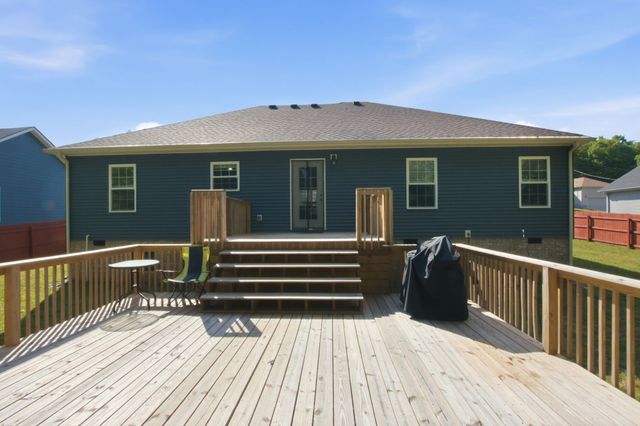 106 Doak St, Shelbyville, TN 37160