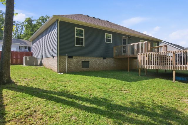106 Doak St, Shelbyville, TN 37160