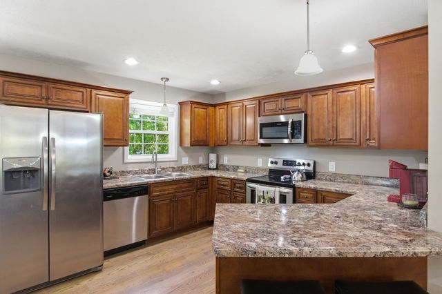 106 Doak St, Shelbyville, TN 37160