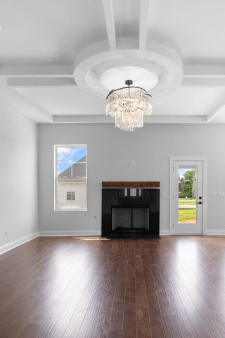 201 Lookout Dr, Winchester, TN 37398