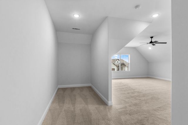 201 Lookout Dr, Winchester, TN 37398