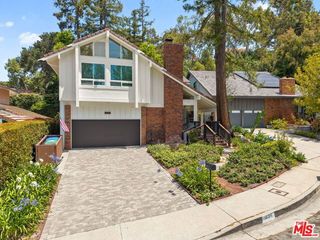 10311 Clusterberry Court, Los Angeles, CA 90077