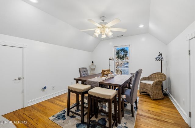 639 S Arch Rock Drive, Sevierville, TN 37876