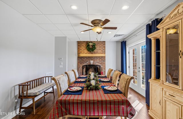 639 S Arch Rock Drive, Sevierville, TN 37876