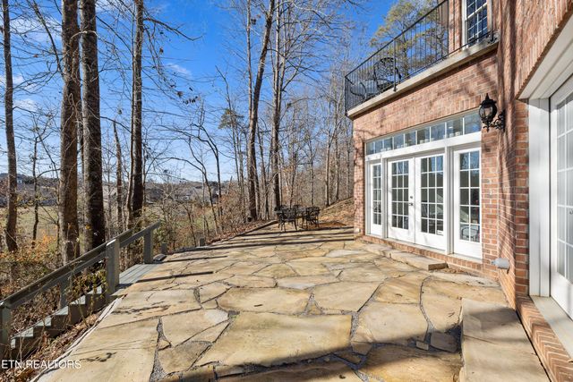 639 S Arch Rock Drive, Sevierville, TN 37876